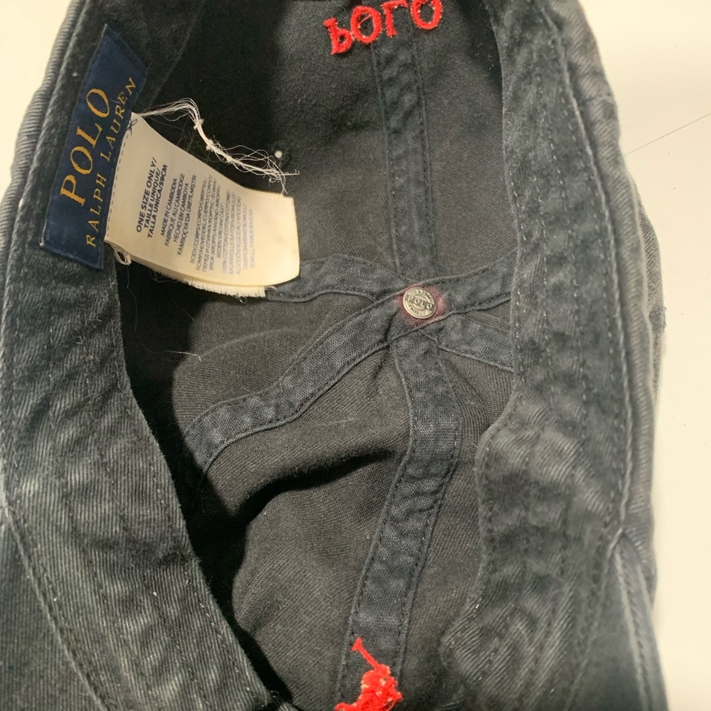 Ralph Lauren Charcoal Cap with Red Emblem - Picture 5 of 9